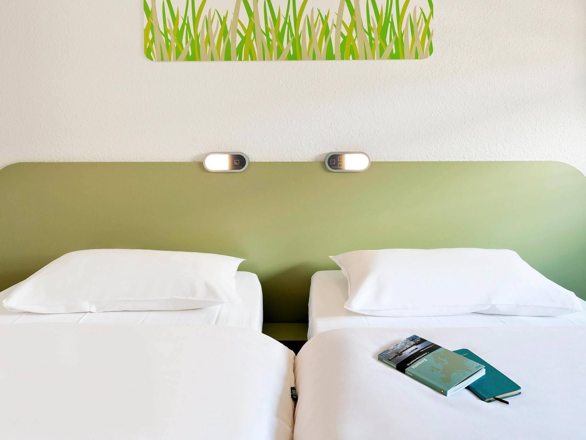 Hotel Ibis Budget Dives Sur Mer 2*